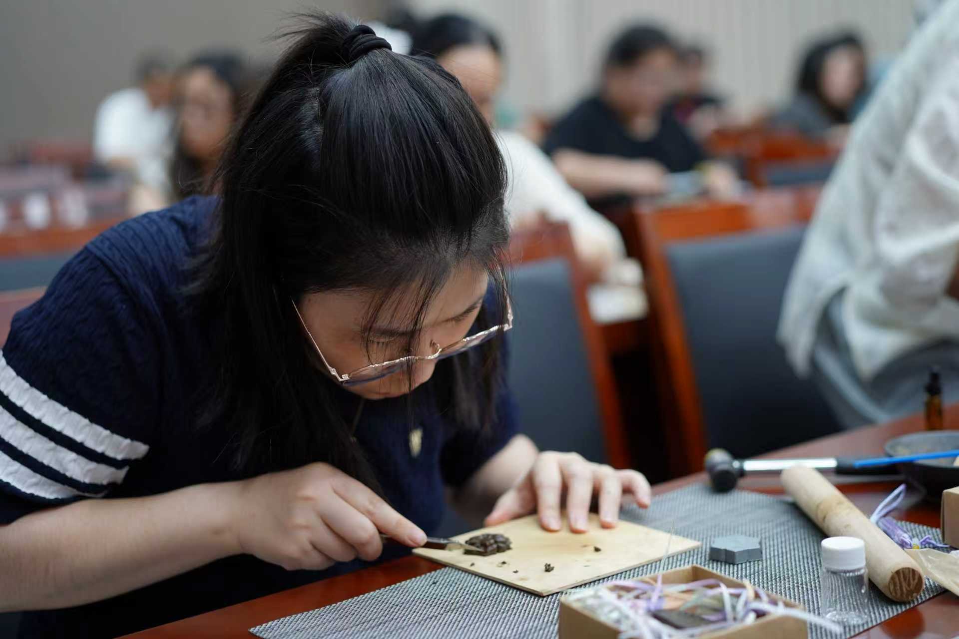 1756372648637413.jpg bf6f38700fde0bbcc8a40b6ed3e0b4bd.jpg